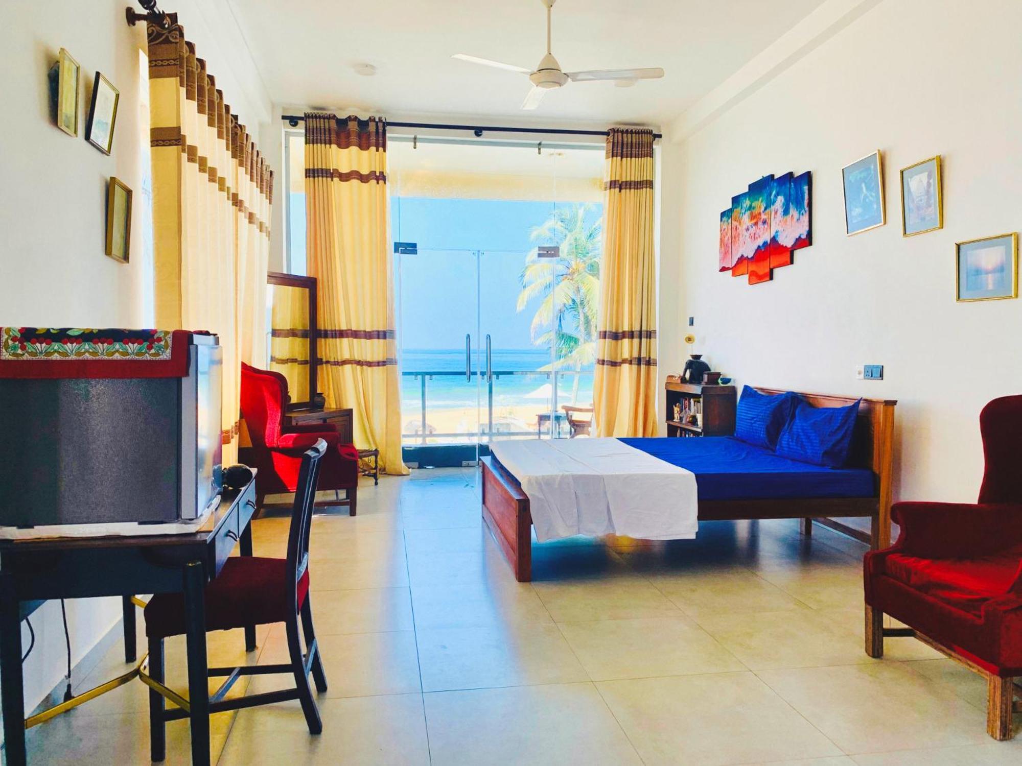 Kavin Beach Hotel Hikkaduwa Exterior photo